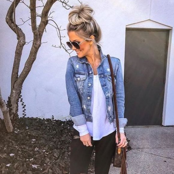 American Eagle Outfitters Jackets & Blazers - American Eagle AE Jean jacket